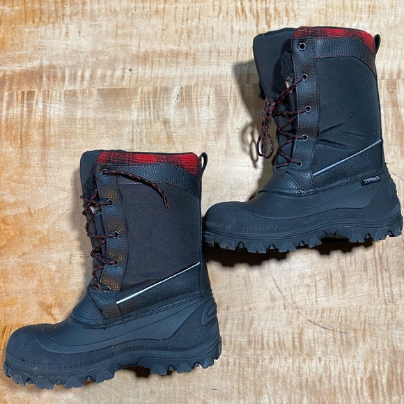 Tundra boots - size Men’s 8 - with liner - great condition! - Picture 1 of 8